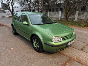 Volkswagen Golf 1.4  benzín - 2