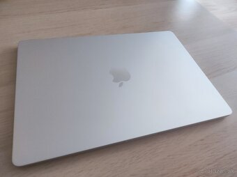 MacBook Air M2 15", 2023 - 2