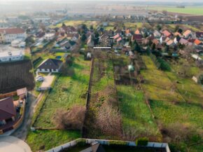 TOREA - BUDÚCI STAVEBNÝ POZEMOK NA PREDAJ - VLČKOVCE - 2