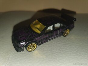 Hot Wheels  Mrcedes C Class - 2