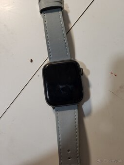 Apple watch series 5 - 2