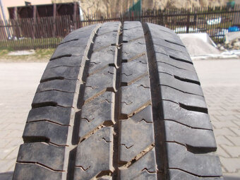 Pneumatika Pirelli 225/70R15C letná 1ks - 2