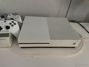 Xbox One S 1TB - 2