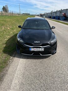 KIA CEED SW GT Line 1,5 T-GDI ,160PS - v plnej možnej výbave - 2