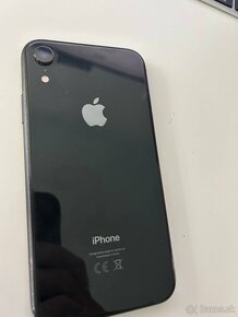 iPhone XR Cierny 64GB - 2