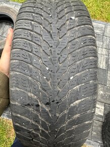 Predam zimne 195/50 R15 pneumatiky - 2