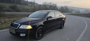 Škoda Octavia 2 sedan 1.6MPI benzín 75kw ambiente - 2