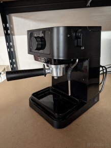 Kávovar Delonghi - 2