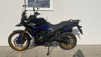 SUZUKI V-STROM 800DE - 2