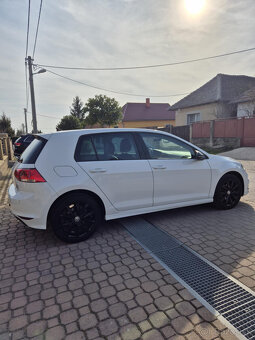 Volkswagen Golf 1.2 TSI R-Line Comfortline - 2