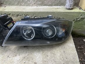 Bmw e90 headlight angeleyes - 2