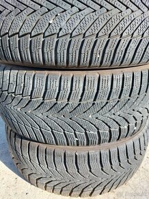 Predam 4ks zimne pneumatiky Nexen 225/45 r18 - 2