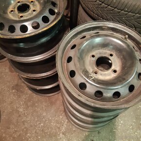 Disky 5,5x14 ;6x15 s roztecou 4x108 citroen peugeot - 2