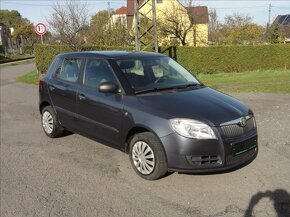 Škoda Fabia 1.416V 63kW 2010 147365km serviska - 2