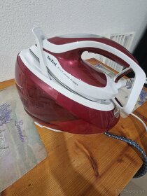 Parný generátor Tefal Pro Express Protect GV9220E0

 - 2