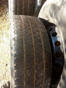 Disky s celoročnými pneu na dodávku VW - 225/70 R15C - 2