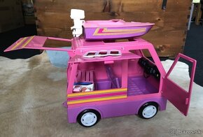 Barbie Mini Karavan s babikou a prislusenstvom - 2