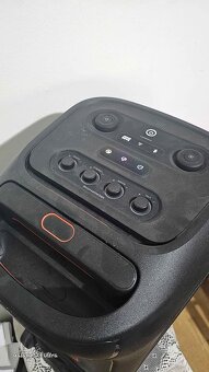 JBL 320 pártybox - 2