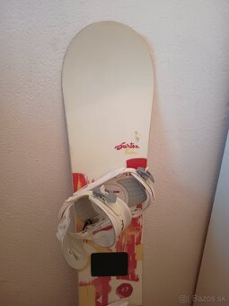 149 cm damsky snowboard BURTON s viazanim - 2