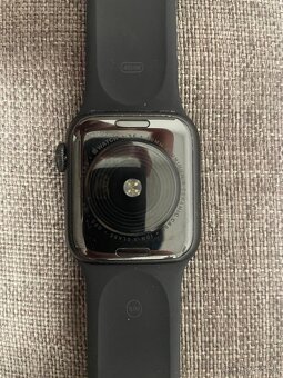 apple watch se 40mm - 2