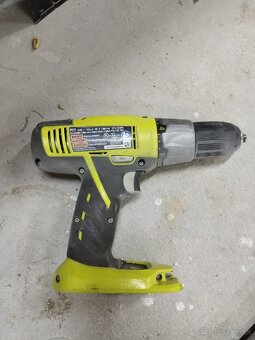 Ryobi - 2