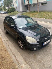 Kia rio - 2