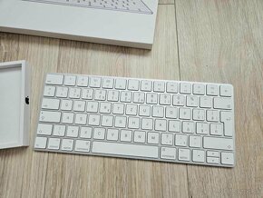 Apple Magic Keyboard MLA22CZ/A, sk layout, vyborny stav - 2