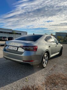 Škoda Superb 2.0 TDi Style - 2