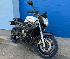 Yamaha XJ6 N - 2