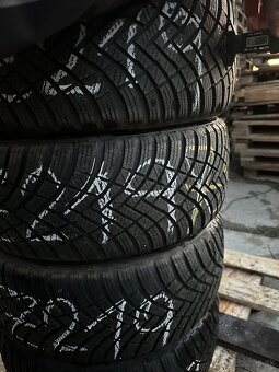 Z219 4ks zimné 205/45R16 - 2