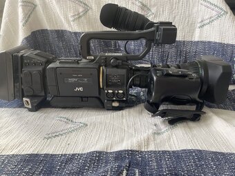 HD Videokamera JVC GY-HD250(HD251)  SDI - 2