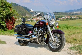 Yamaha Dragstar 1100 Classic - 2