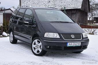 Volkswagen Sharan 2.0 TDI Comfortline - 2