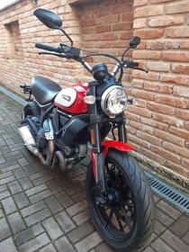 Motocykel Ducati Scrambler 800 - 2