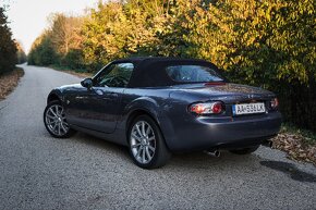 Mazda MX-5 NC 2.0 - 2