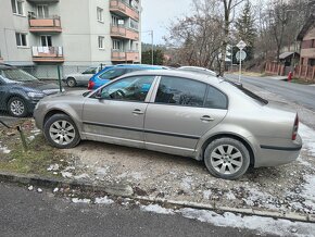 Rozpredám škoda superb - 2