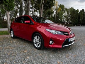 Toyota Auris 1.6 Valvematic - 2