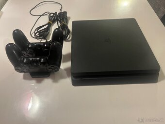 PS4 slim 1Tb - 2