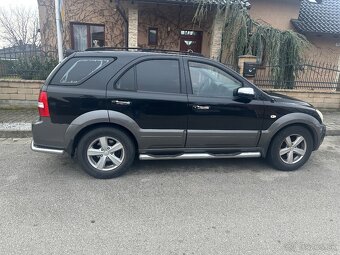 Predám KIA sorento 2008 2.5 125 kw - 2