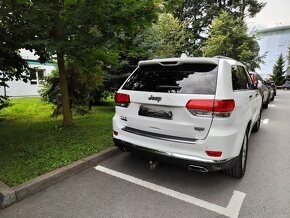 Jeep Grand Cherokee Summit 4X4 - 2