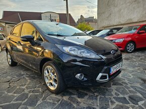 Ford Fiesta 1.4 TDCi DPF Titanium - 2