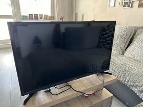 Predám SMART LED TV 32" SAMSUNG UE32T5372CU - 2