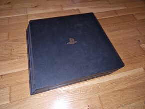 PS4 PRO 1TB Black - 2