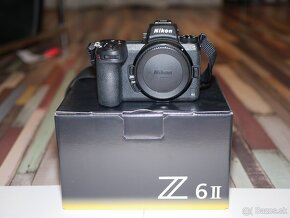 Nikon Z6II a FTZII - 2