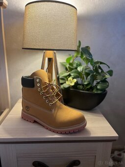 Timberland Premium 6 Inch Boot - 2