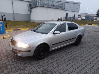 Škoda Octavia 2 - 2