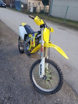 Suzuki RMZ 250 - 2