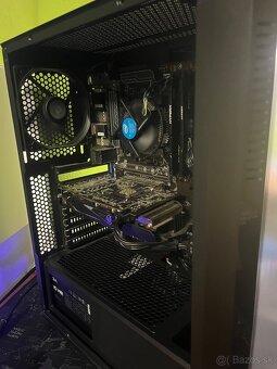 Pc : i5 7500 , 32gb ddr4 , z270 , 1tb ssd , rx 590 8gb oc - 2