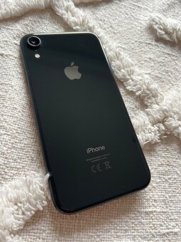 Iphone XR 64 GB - 2