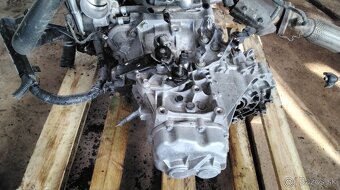 MOTOR G4FD PREVODOVKA ZG77FJ KIA SPORTAGE 1.6 GDI 2015 - 2